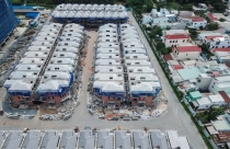 Sắp “cởi trói” cho hàng trăm dự án vướng đất công xen cài