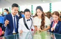 Lý Hải - Minh Hà tìm hiểu đất nền khu đô thị Happy Home ở Cà Mau mặc kệ Covid-19