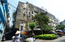Gỡ 'nút thắt' xây mới chung cư cũ