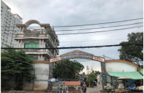 Thấy gì từ việc các ngân hàng liên tiếp phát mãi bất động sản?