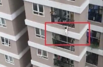 Bé gái rơi từ tầng 13 chung cư: Thanh tra việc chấp hành các quy định bảo đảm an toàn cho trẻ em