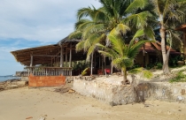Resort Phú Quốc giảm mạnh giá phòng