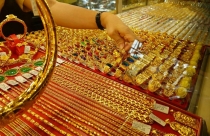 Điểm tin sáng: USD suy giảm, vàng tăng giá trở lại