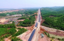 Vân Đồn cấm cán bộ, công chức tham gia môi giới, tiếp tay cho đầu cơ, buôn bán đất