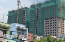 Ngân hàng rao bán loạt khoản nợ ngàn tỉ thế chấp bằng cổ phiếu, bất động sản...