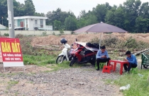 Nóng trong tuần: Nhận "trái đắng" sau cơn sốt đất