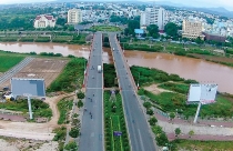 Chủ tịch tỉnh Kon Tum chỉ đạo tháo gỡ khó khăn cho loạt dự án trọng điểm thu hút đầu tư