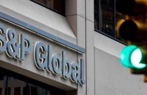 S&P nâng triển vọng kinh tế Việt Nam từ ổn định lên tích cực