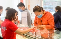 Giá vàng hôm nay 30/5: Lời cảnh báo khi vượt mốc 1.900 USD/ounce