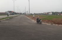 Bất động sản 24h: Thị trường ảm đạm, nhà đầu tư bỏ cọc cả trăm triệu