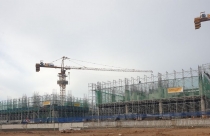 Chống dịch vượt khó, đầu tháng 7, Bcons Plaza thi công đến tầng 3