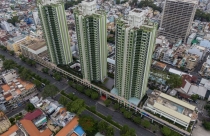 Bên trong bệnh viện dã chiến ở Thuận Kiều Plaza