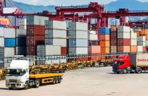Thâm hụt thương mại gần 1 tỷ USD trong nửa đầu năm