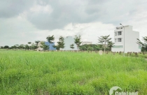 Mua nhà quá xa: Vợ chồng trẻ cãi nhau như cơm bữa, phải bán gấp trước nguy cơ đổ vỡ gia đình