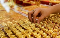 Điểm tin sáng: Vàng đảo chiều tăng vọt