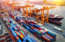 Nửa đầu tháng 7, cán cân thương mại thâm hụt 1,83 tỷ USD