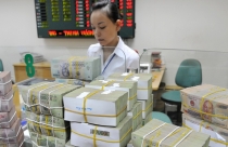 Ngân hàng phải phân loại nợ và trích lập dự phòng mỗi tháng một lần