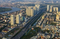 Giới đầu tư địa ốc khát tiền mặt
