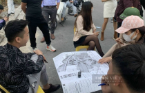 Mất tiền oan vì tin lời tư vấn 'có cánh' từ 'cò đất'