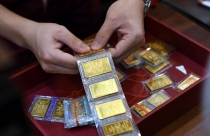 Điểm tin sáng: USD tăng cao, vàng tiếp tục giảm nhẹ