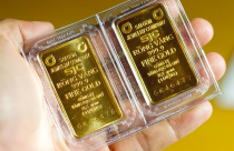 Điểm tin sáng: Vàng tăng mạnh trở lại, USD quay đầu giảm giá