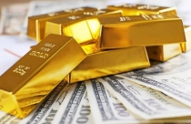 Điểm tin sáng: Chịu áp lực giảm giá, vàng vững vàng trên ngưỡng tâm lý 1.800 USD/ounce