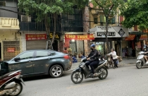 La liệt rao bán ở khu phố đất "kim cương", giá mùa dịch vẫn cả tỷ đồng/m2