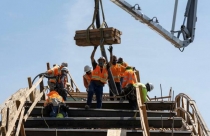 Trung Quốc đẩy mạnh kinh tế tự chủ và vung tay chi tiêu cho công nghệ 4.0