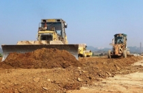 Cao tốc Bắc - Nam nguy cơ chậm tiến độ vì thiếu trầm trọng nguồn vật liệu