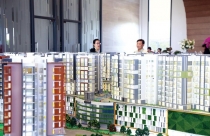 Môi giới địa ốc xoay xở để trụ lại