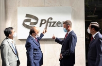 Pfizer cam kết cung cấp cho Việt Nam đủ 31 triệu liều vaccine cho người trưởng thành, 20 triệu liều cho trẻ em trong năm nay