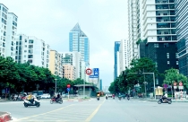 Bất động sản 24h: Nới lỏng giản cách, doanh nghiệp rục rịch trở lại
