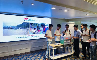 SƠN KOVA HƯỚNG VỀ NGƯỜI DÂN VÙNG LŨ